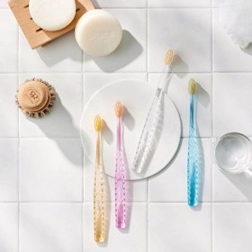 تصویر مسواک با خواص آنتی باکتریال اتمی Atomy toothbrush