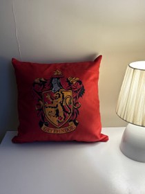 تصویر کوسن گریفیندور 