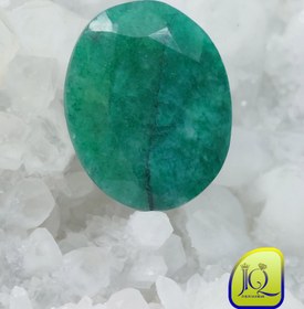 تصویر نگین زمرد هندی 