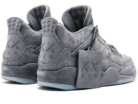 تصویر نایک ایر جوردن ۴ کاز طوسی Nike air jordan 4 kaws grey