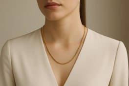 تصویر گردنبند ریز طلایی 