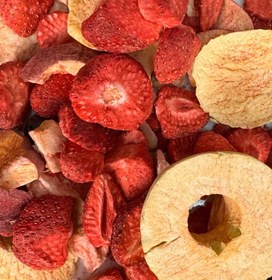 تصویر توت فرنگی و سیب 