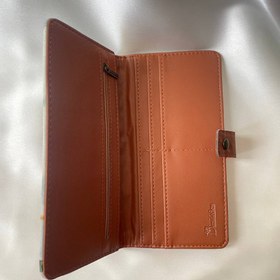 تصویر کیف پول پالتویی دکمه دار 