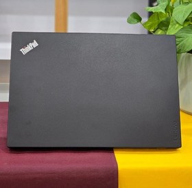 تصویر لپ تاپ استوک لنوو مدل Thinkpad T580، صفحه‌ی نمایش 15 اینچ FHD ، پردازنده ،Core i5-8500U رم 8GB، حافظه 256GB SSD، گرافیک Intel UHD 620 | استوک A++ 8 