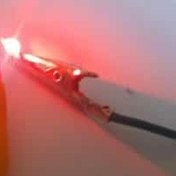 تصویر ال ای دی طول موج ماکزیمم 640 