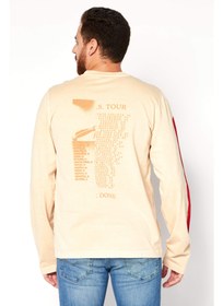 تصویر تی‌شرت گرافیکی آستین بلند مردانه، بژ برند diesel Men Crew Neck Long Sleeves Graphic Print T-Shirt, Beige