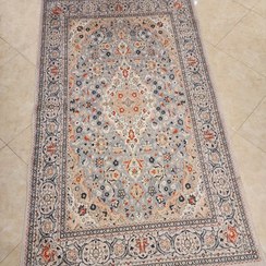 تصویر فرشینه 4متری طرح سنتی پارچه مخمل هازان ترک 