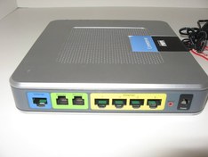 تصویر اکسس پوینت linksys RTP 300 استوک 