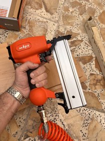 تصویر میخ کوب بادی مکس مدل MF50 