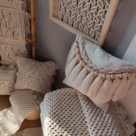 تصویر کوسن مکرومه بافی 