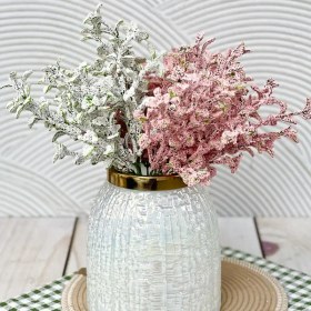 تصویر بوته گل پفکی 