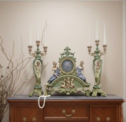 تصویر ساعت رومیزی و شمعدان جفتی سلطنتی - کرمی 