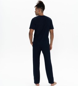 تصویر ست پیژامه چند رنگ مردانه پایه چوگان ASSN. لباس خواب گردوی سرمه‌ای U.S. Polo Assn. 