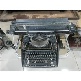 تصویر ماشین تایپ المپیا (معیوب) 