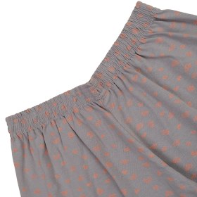 تصویر شورتک زنانه نخ و پنبه طرح قلب خط خطی برند براگور 