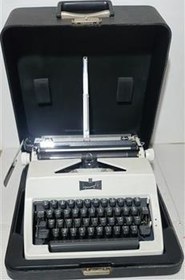 تصویر ماشین تایپ تحریر فارسی بدنه فلز المپیا آلمان پهلوی 