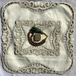 تصویر جانماز ارکیده پشت ساتن 45 * 45 