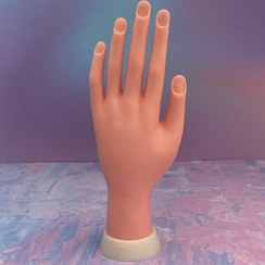 تصویر دست تمرینی ناخن 