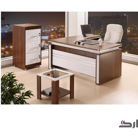 تصویر میز کارشناسی وربانا 