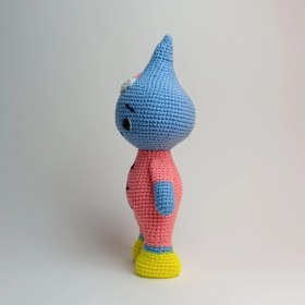 تصویر عروسک دست باف قطره آب 