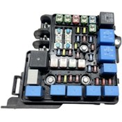 تصویر جعبه فیوز داخل موتور هیوندای آوانته 