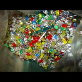 تصویر دیود ال ای دی بسته ۱۰۰۰ عددی 