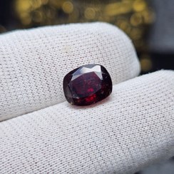 تصویر نگین سنگ طبیعی گارنت معدنی کد : 35499 