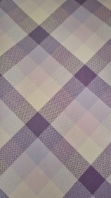 تصویر کاغذ کادو یاسی چهارخانه 