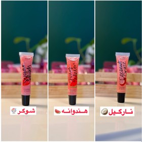 تصویر لیپ گلاس شاین‌دار ‌ Lip glass