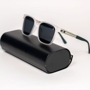 تصویر عینک آفتابی مربعی 