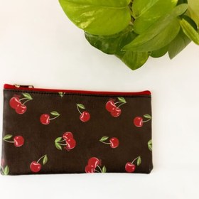 تصویر جامدادی چرم گیلاس 