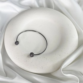 تصویر بنگل مشکی مرواریدی 