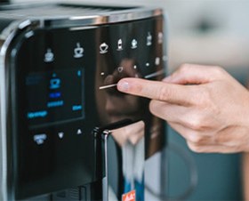 تصویر اسپرسوساز تمام اتوماتیک ملیتا مدل Melitta Caffeo Barista T Smart F83/0-101 Barista T Smart Fully Automatic Coffee Machine (Silver)