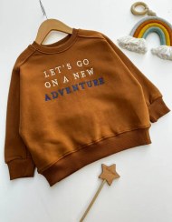 تصویر بلوز پاییزه رنگ آجری برند آکو 