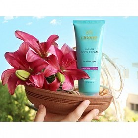 تصویر کرم بدن ضد آلودگی Hydra Silk سینره 250 میلی لیتر Cinere Hydra Silk Anti Pollution Body Cream 250ml