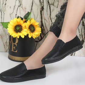 تصویر کتونی زنانه مدل یه لایی 