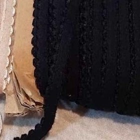 تصویر کش سوتین لبه دار مشکی (رکاب) 