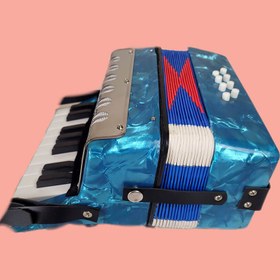 تصویر آکاردئون آبی 