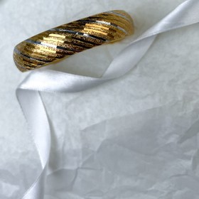 تصویر تک پوش طرح طلا 