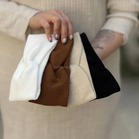 تصویر هدبند بافت گره‌ای زنانه 