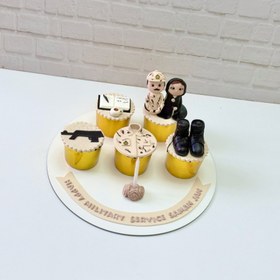 تصویر کاپ کیک های پایان خدمت 