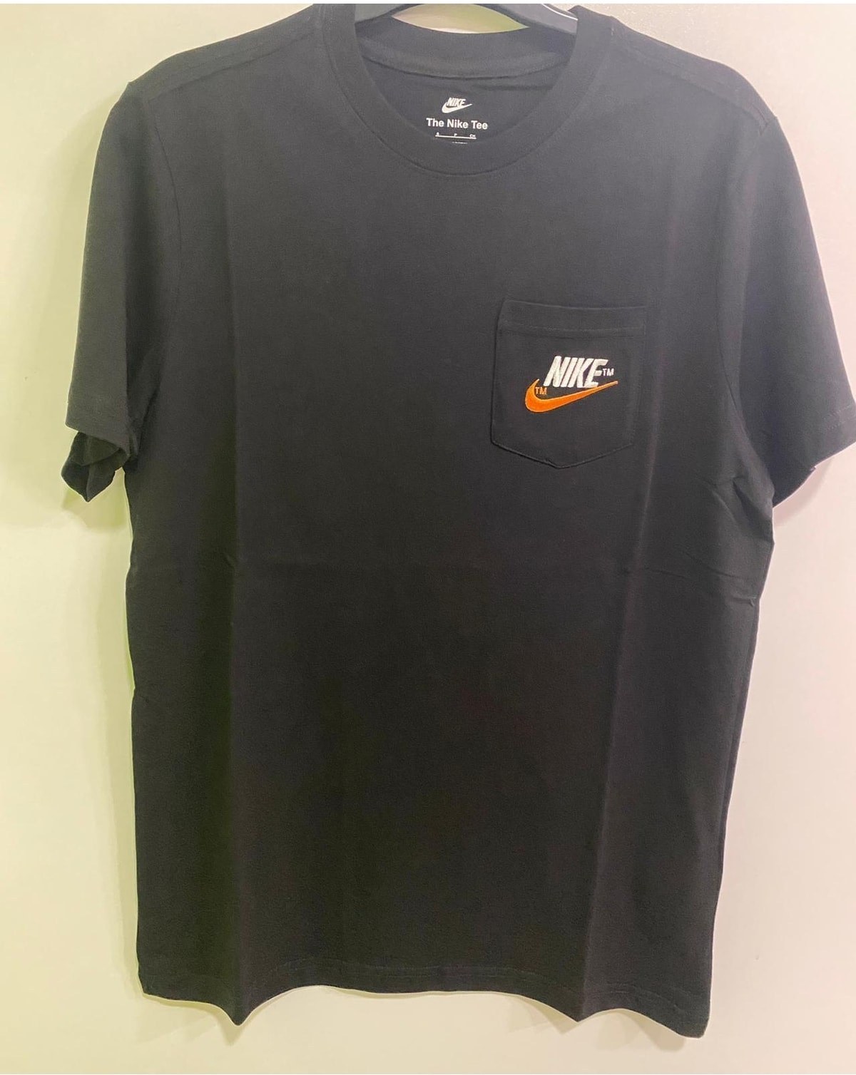 Black and shop orange nike shirt