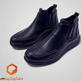 تصویر کفش چرم مردانه نیم بوت کشی ساده زیره تزریق کفی طبی با ارسال رایگان 
