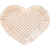 تصویر زیر بشقابی طرح قلب 