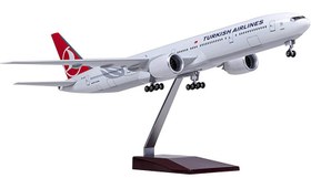 تصویر ماکت هواپیما بوئینگ 777 ترکیش | Airplane Model 1:150 Boeing 777-300 Turkish Airline 