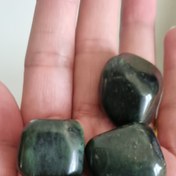 تصویر سنگ یشم جذب ثروت و شانس ۲۰ تا ۲۲ گرم 