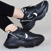 تصویر کتانی نایکی دو سایز ۳۷ تا ۴۰ 