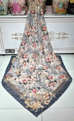 تصویر روسری نخی قواره ۱۴۰ 