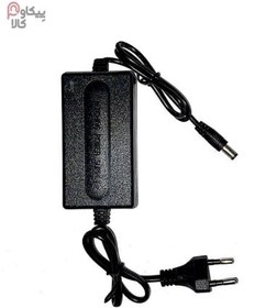 تصویر آداپتور ۲۴ ولت ۱ آمپر دیواری سوئیچینگ 