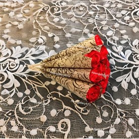 تصویر شاخه گل رز روبانی 